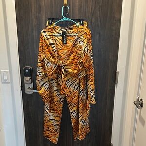 Boohoo Vibrant Tiger Print Jumpsuit